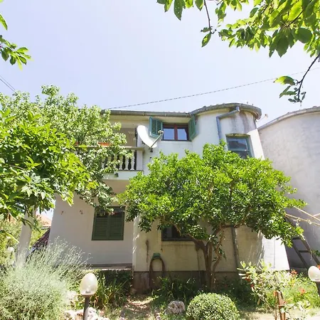 Andrijana Lägenhet *